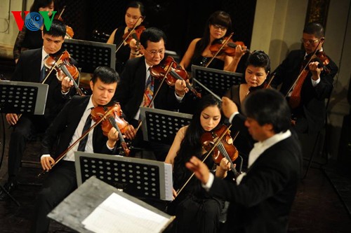 Во Вьетнаме впервые проходит Международный евразийский музыкальный фестиваль - ảnh 1